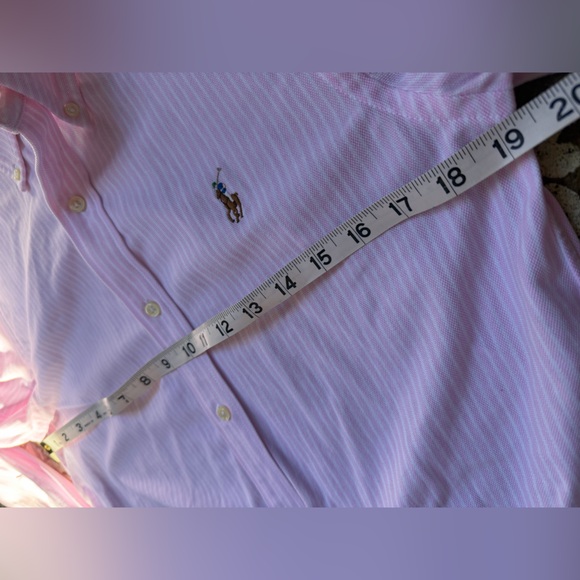Ralph Lauren pinstriped button down size Medium - Picture 5 of 8